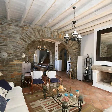 Cozy Sea Front With Private Pool And Beach Cyclades Greece *